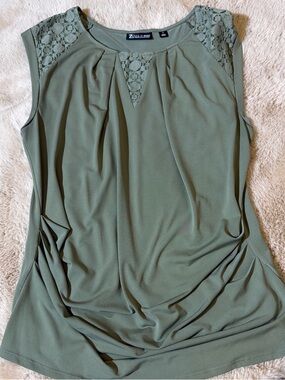 New York & Company Olive Lace-Accent Sleeveless Tank Top